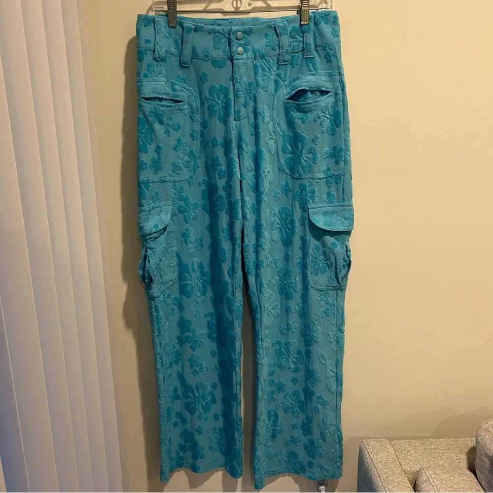 NWT Frankie’s Bikinis Chilli Terry Cargo Pant Blue Isle Size Medium